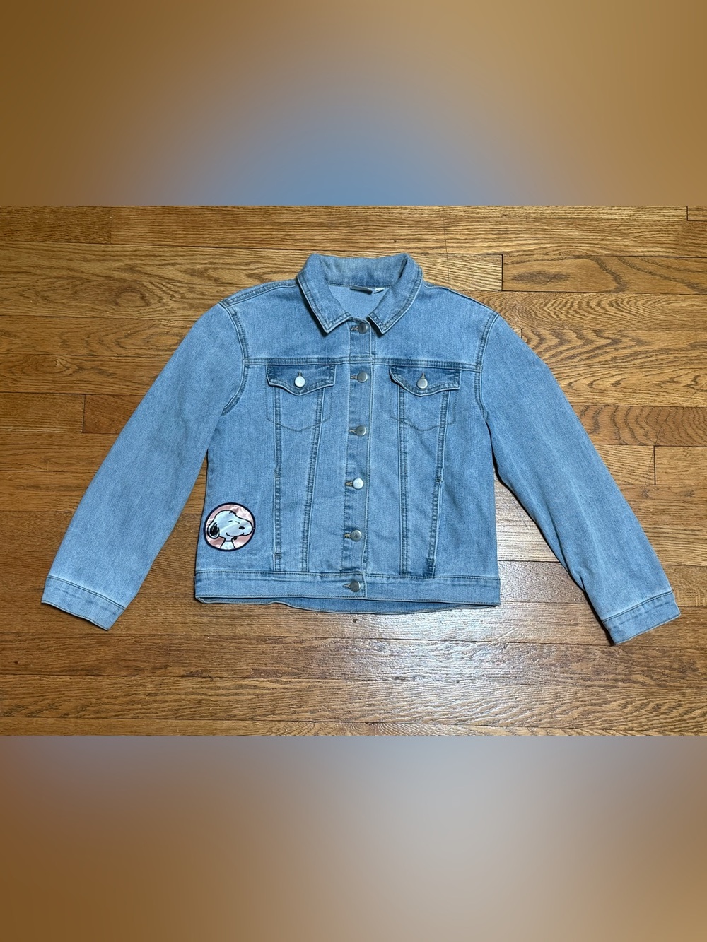 Girls (Med 10/12) Peanuts Snoopy & Woodstock Venice Beach Light Wash Jean Jacket